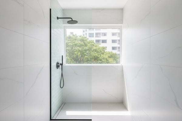 12 Walk-In Shower Ideas for Small Bathrooms: Creating a Singapore Sanctuary